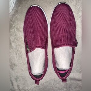 Plum Ref Ryka Slip-On Sneakers with Leopard Accent - Brand New!